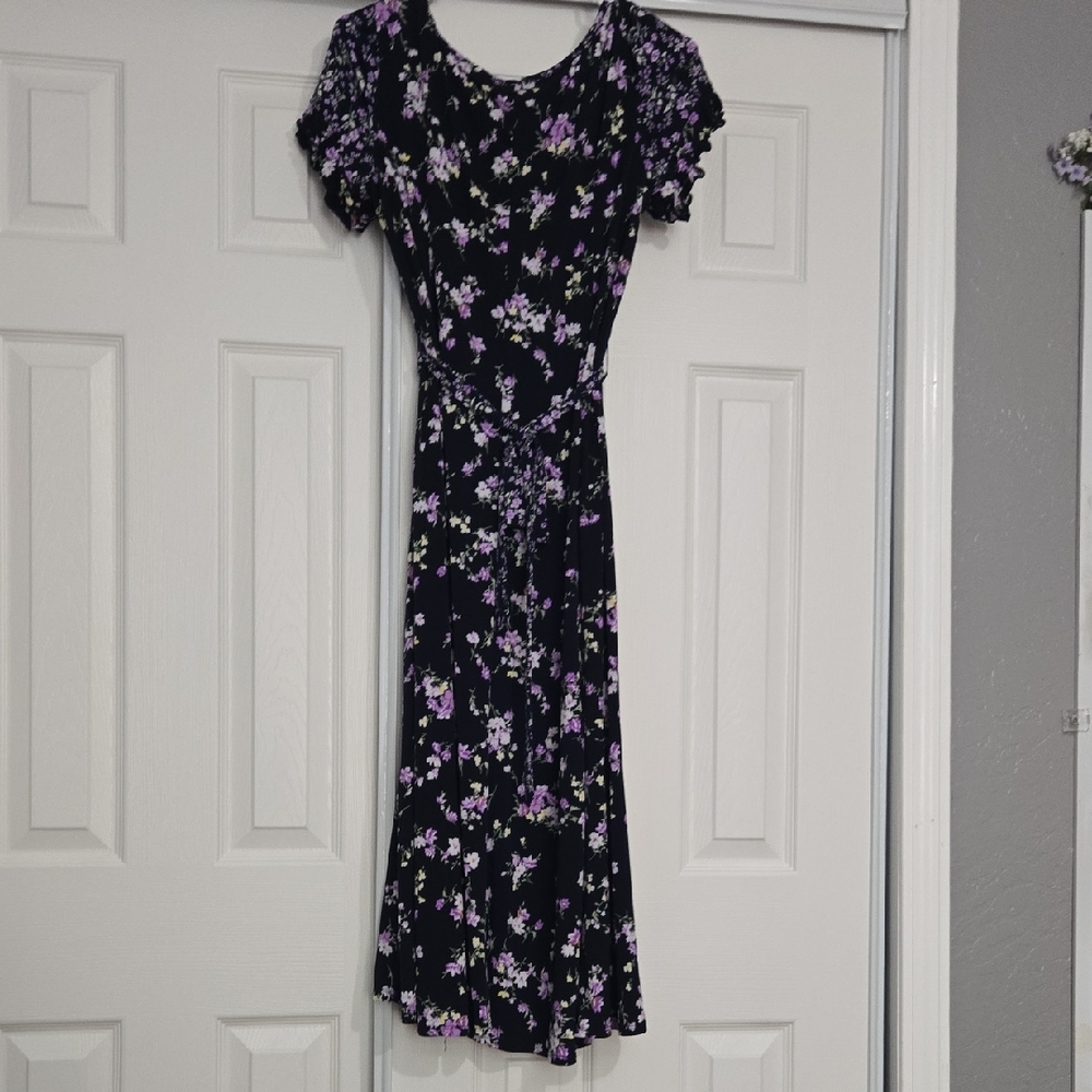 Perceptions Black Dress with Lavender and White Floral Print - Picture 2 of 8